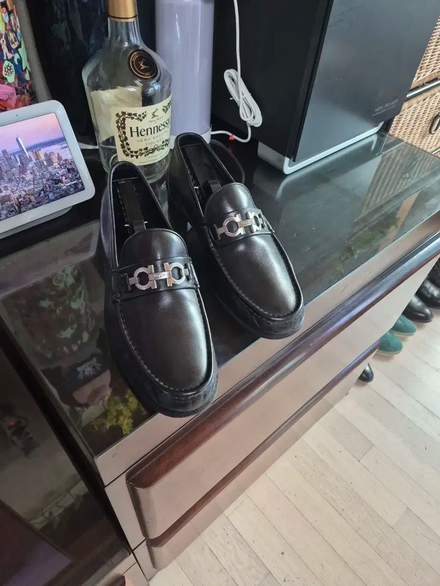 極美品✨サルヴァトーレフェラガモ ブラック エナメル ローファー 22.5