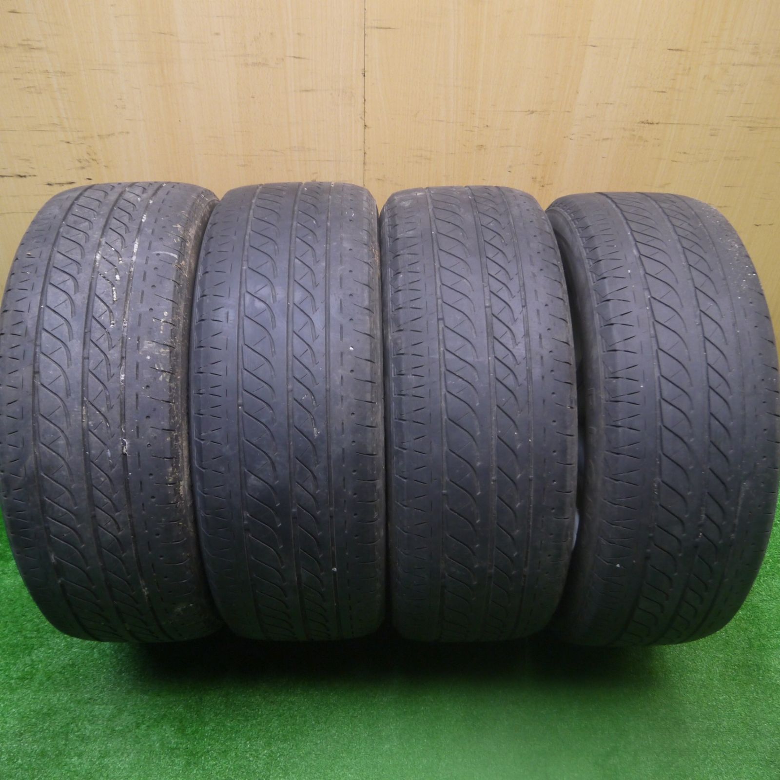 送料無料* 4本価格☆トヨタ プリウスα 純正 215/50R17 ブリヂストン 