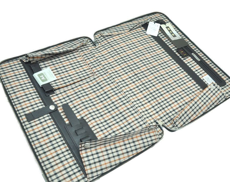 セカンドバッグ