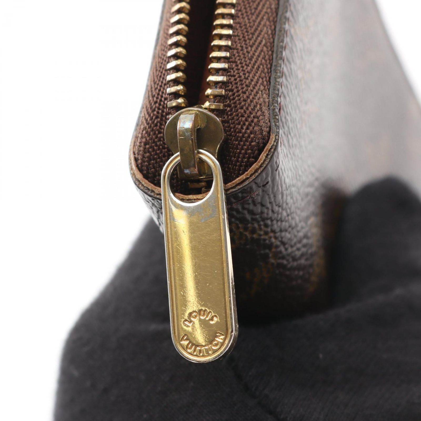 ヴィトン ジッピー