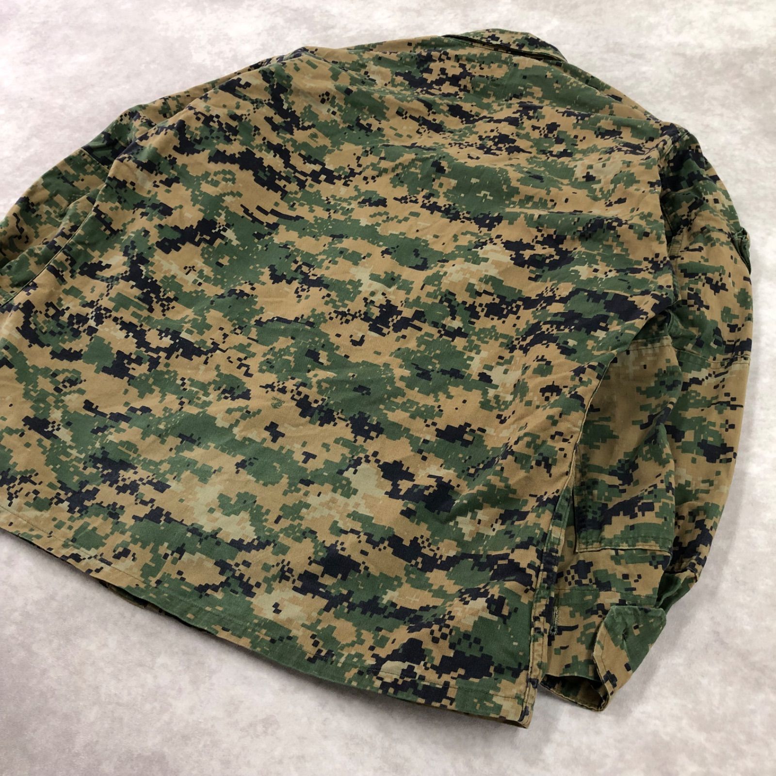 米軍実物 アメリカ軍 U.S.ARMY 2006年製 00s カモフラ 迷彩柄  刺繍 フィールドジャケット ミリタリージャケット
