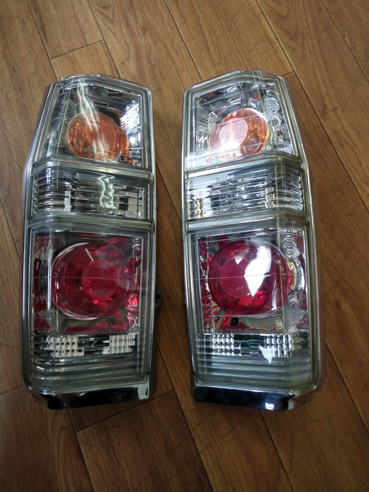 マークⅡ バン LX76V YX76V 社外品 テールライト
