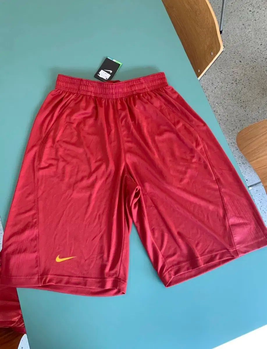 NIKE ナイキ バルセロナ バスケットボール 半ズボン