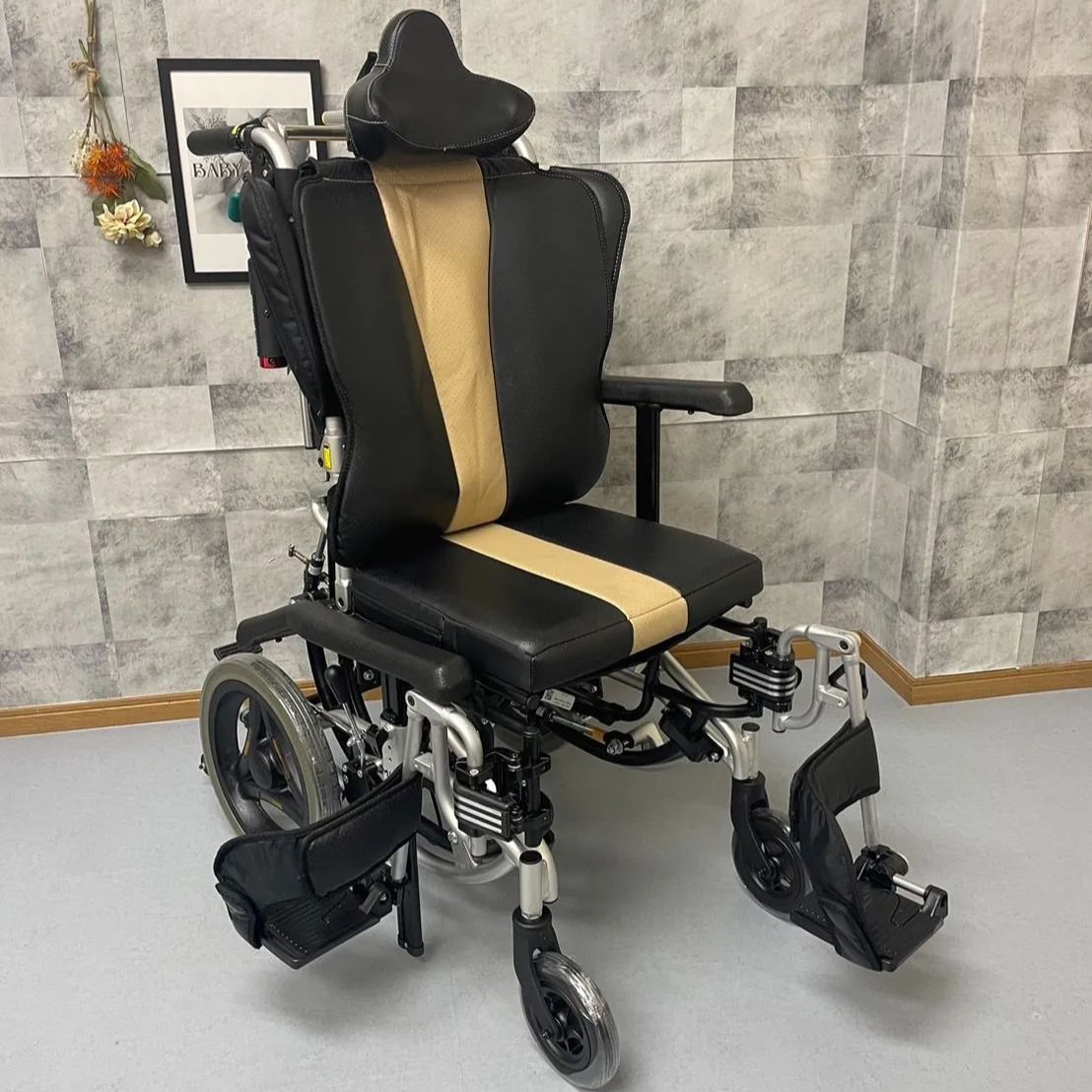 TRC-3DX TRシリーズ ティルト&リクライニング 車椅子 車いす
