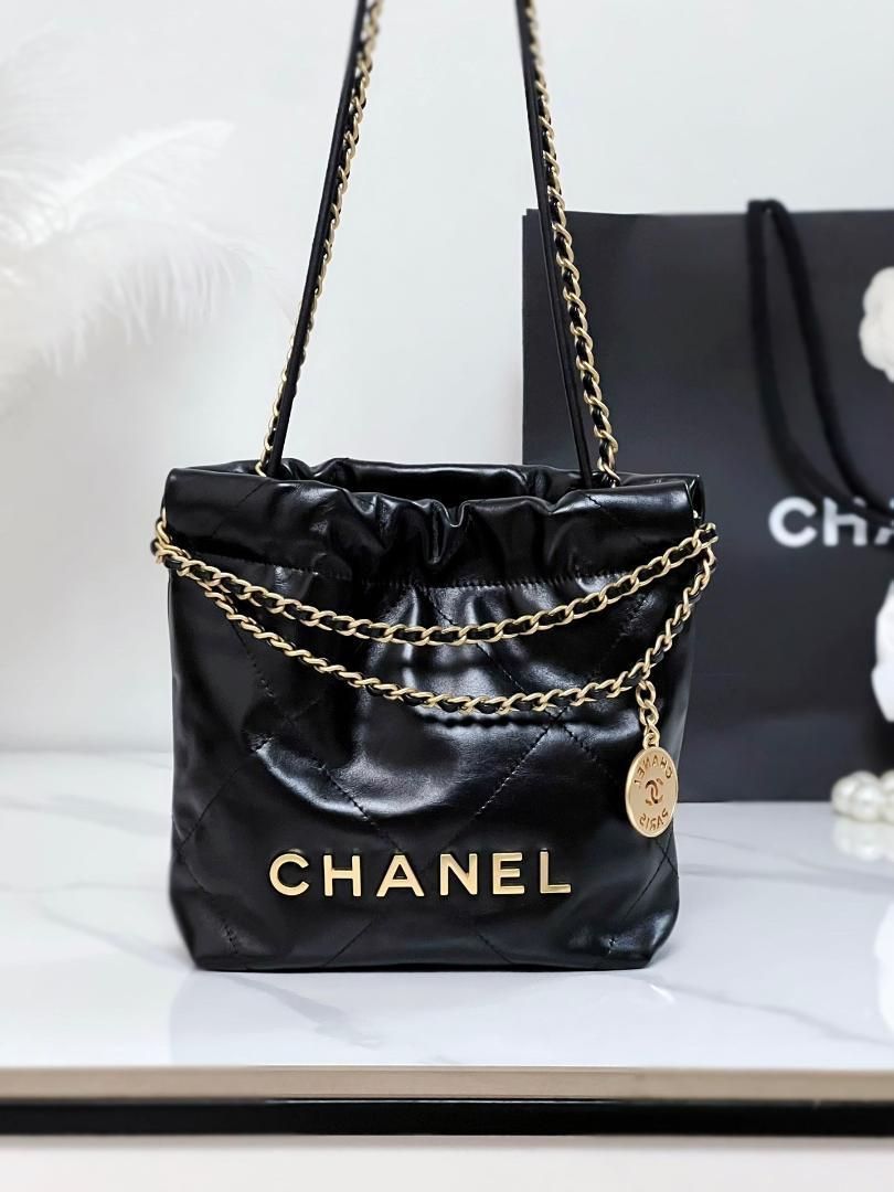 シャネル ハンドバッグ CHANEL 22 ハンドバッグ