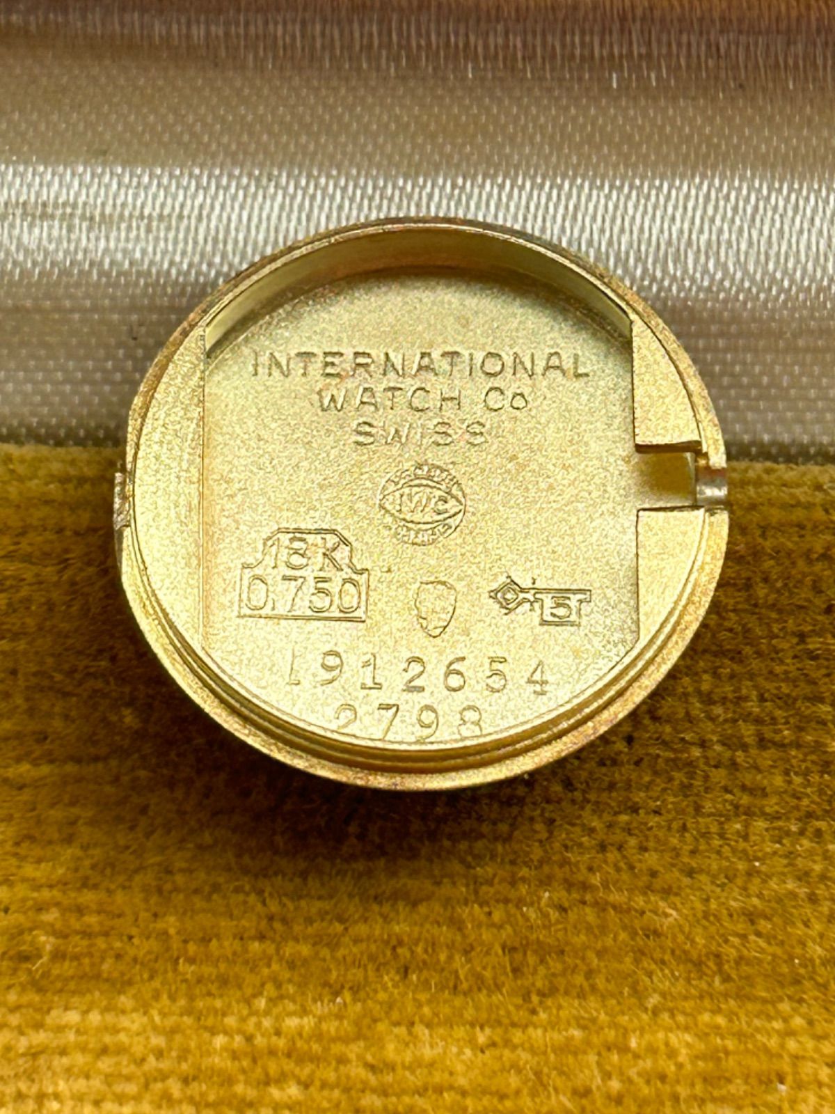 IWC ref.2798 18K  金無垢 クラシック 1960年代 希少品