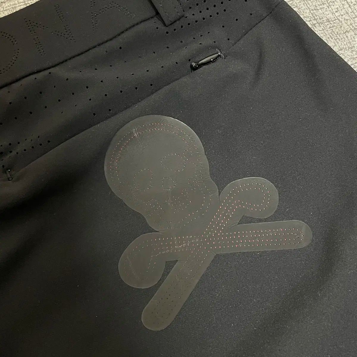 MARK - LONA マークアンドロナ ゴルフウェア ハーフパンツ パンツ ブラック WWW_SMP1DAWEKUDUS_SCH_ID