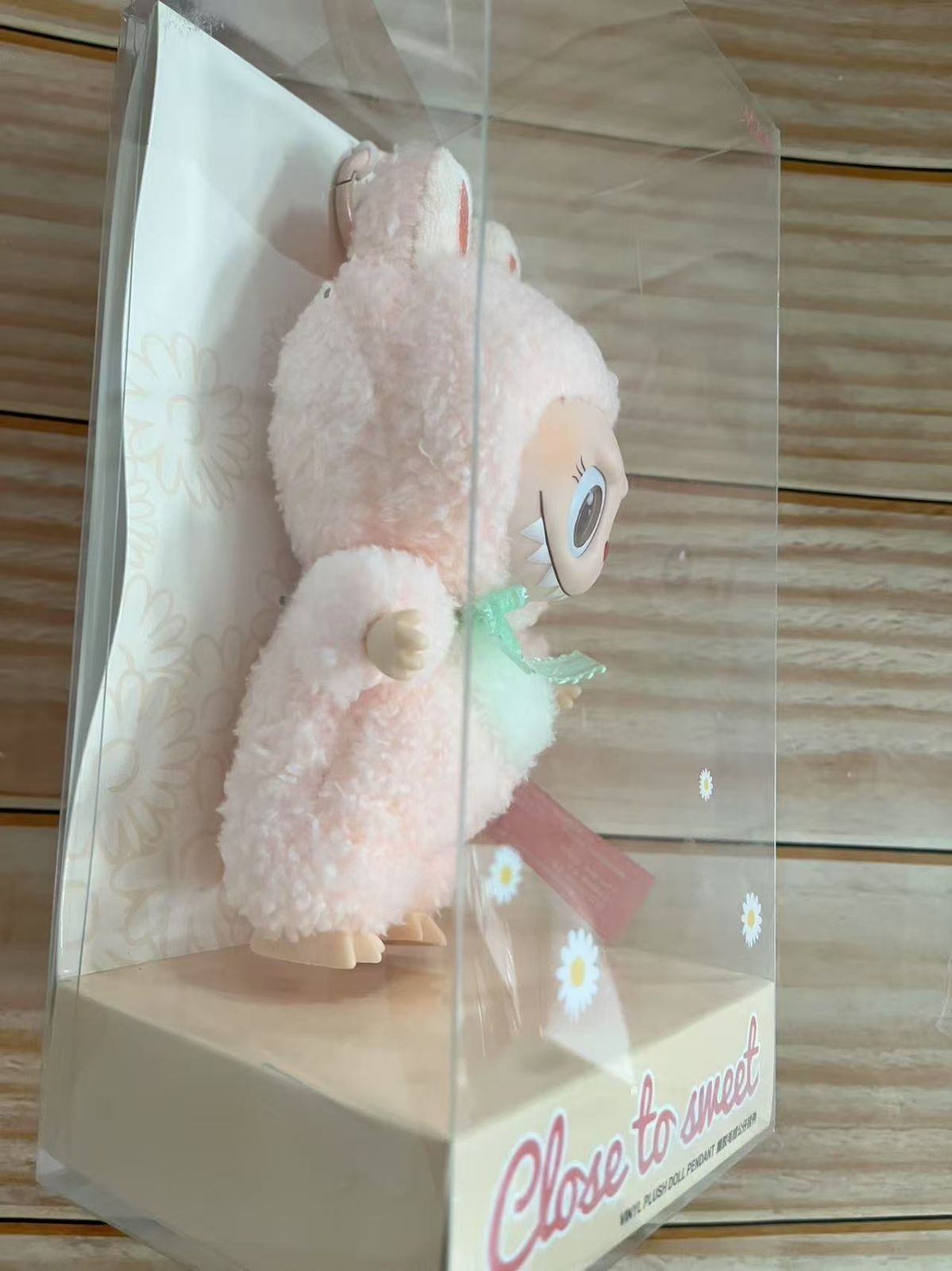 新品POPMART LABUBU MOKOKO 第1代 ぬいぐるみ キーホルダー angel様専用 POPMART LABUBU MOKOKO 第1代 - メルカリ