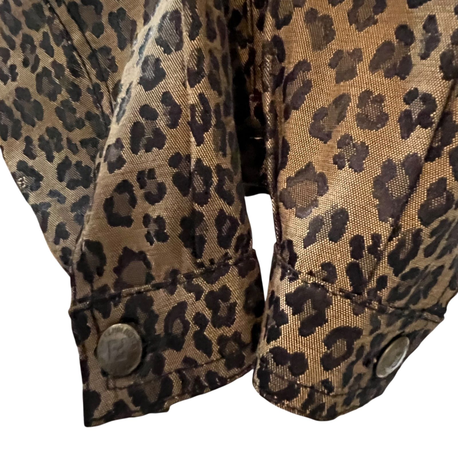 FENDI フェンディ