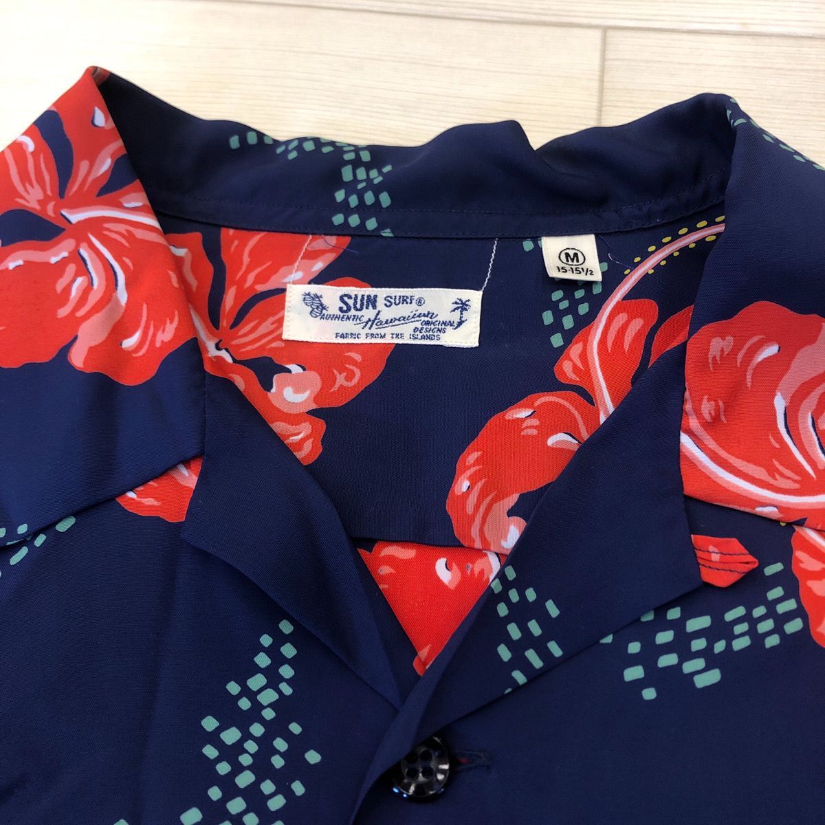 SUNSURF サンサーフ アロハシャツ 長袖 レーヨン ハイビスカス