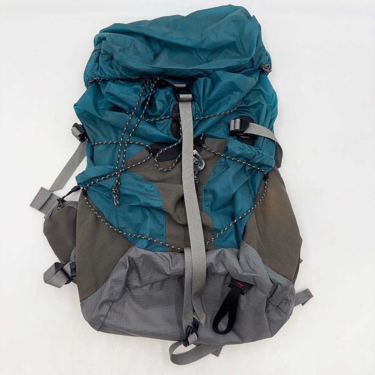 モンベル VERSALITE PACK バーサライトパック 30 バックパック mont 