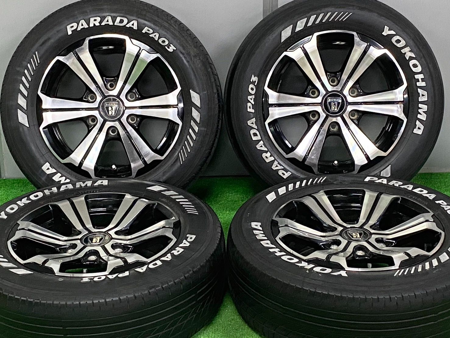 良好品 CRIMSON クリムソン BARBERO バルベロ 16in 6.5J 38 PCD139.7 PARADA PA03 215 65R16C ハイエース レジアスエース キャラバン