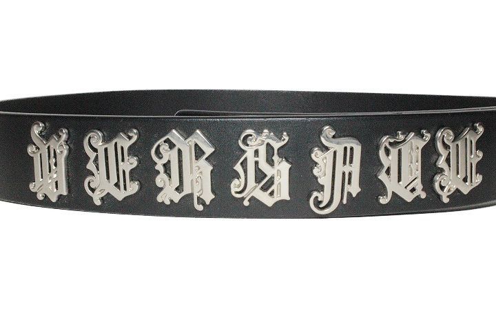 Gianni Versace ジャンニヴェルサーチ レザーベルトスタッズ GIANNI VERSACE ジャンニ ヴェルサーチ VERSACEロゴ スタッズ