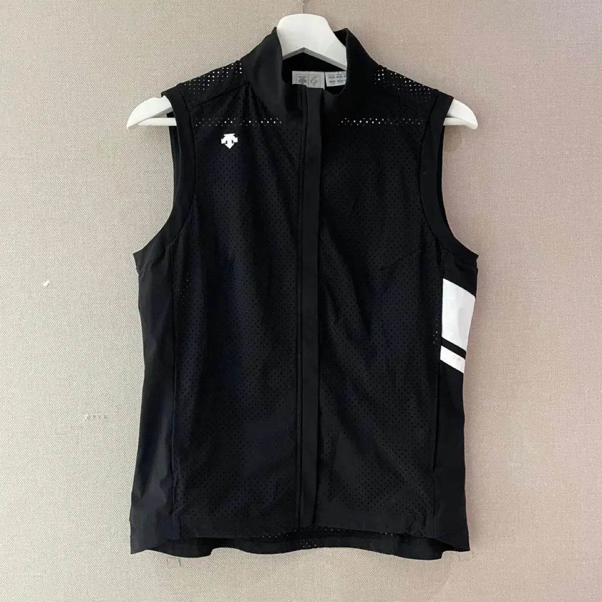 DESCENTE　ゴルフ　ベスト　Ｌ デサント₍DESCENTE) ゴルフ メッシュ ベスト (女性 L ） DESCENTE GOLF