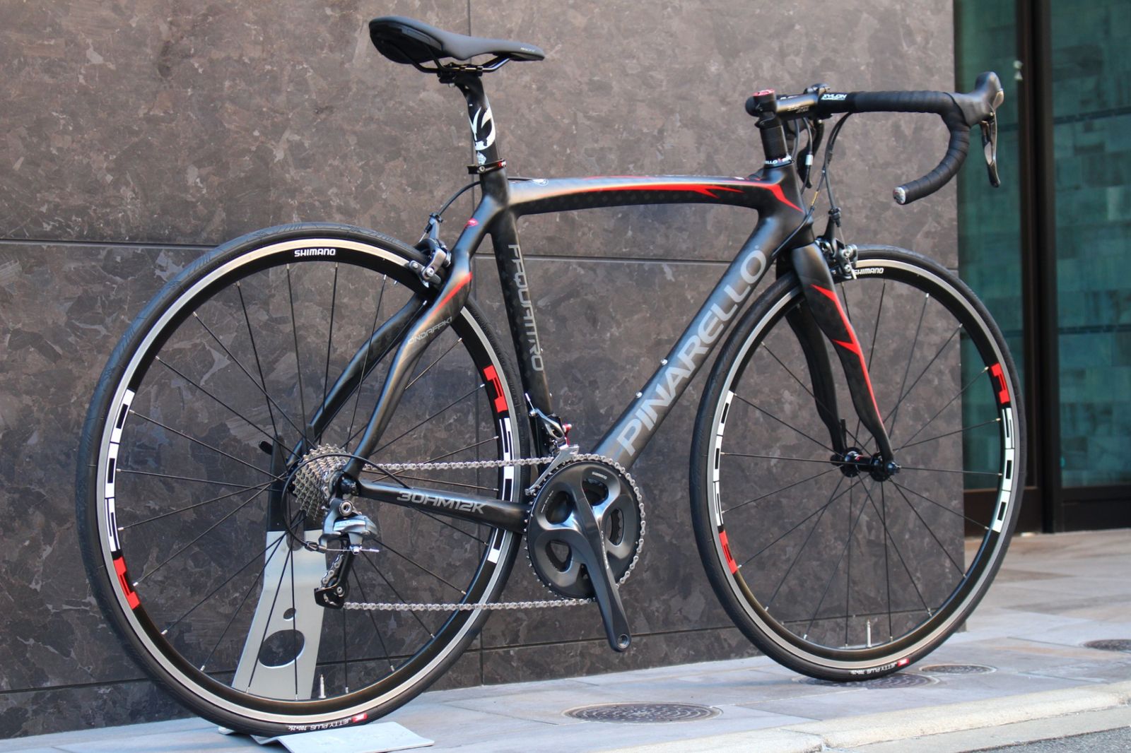 ピナレロ PINARELLO FP QUATTRO 2013モデル 500サイズ シマノ