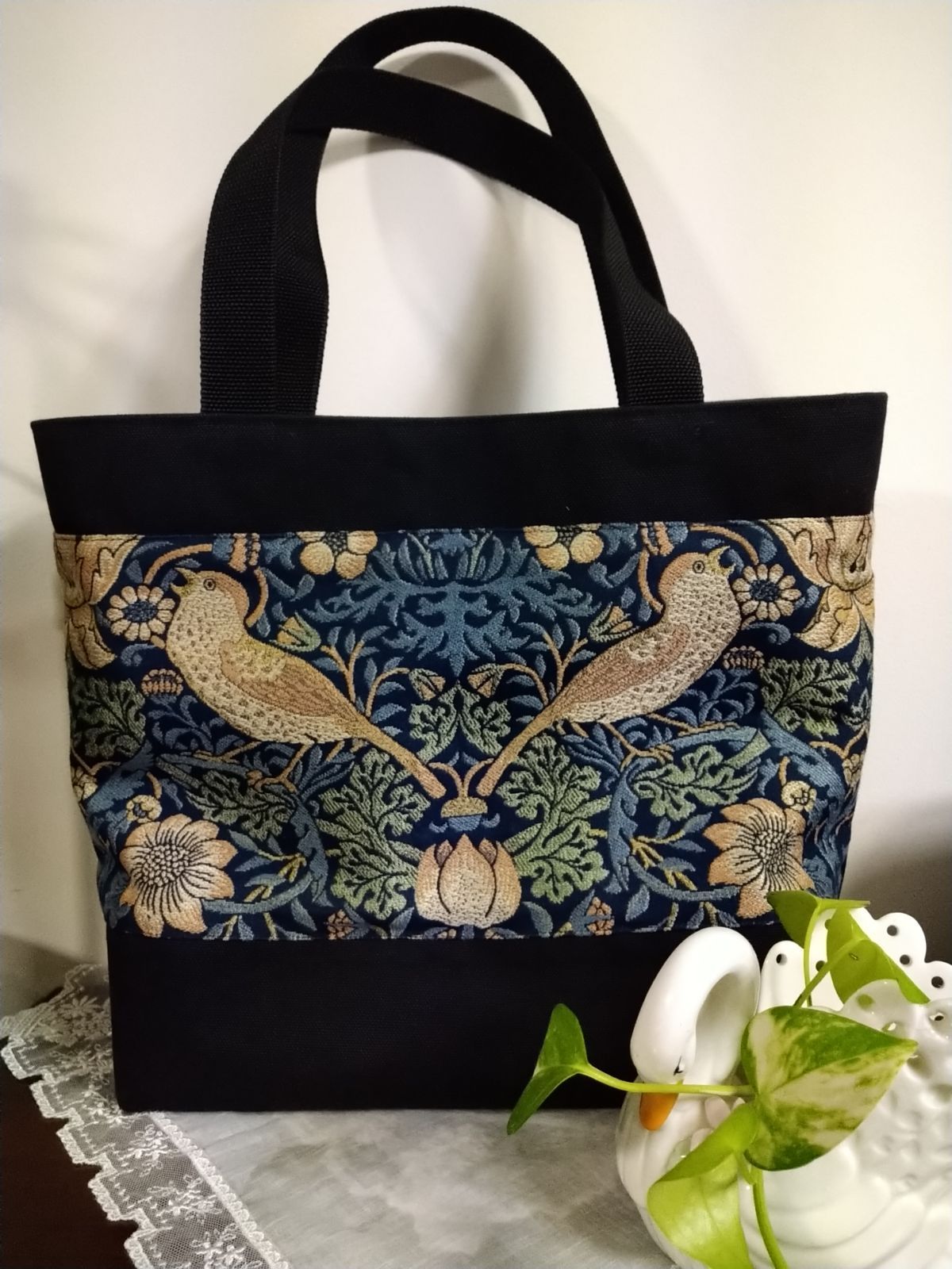 ハンドメイド　大きいトートバッグ　ウィリアムモリス　いちご泥棒　川島織物 ウイリアムモリス いちご泥棒川島織物トートバッグ トートバッグ