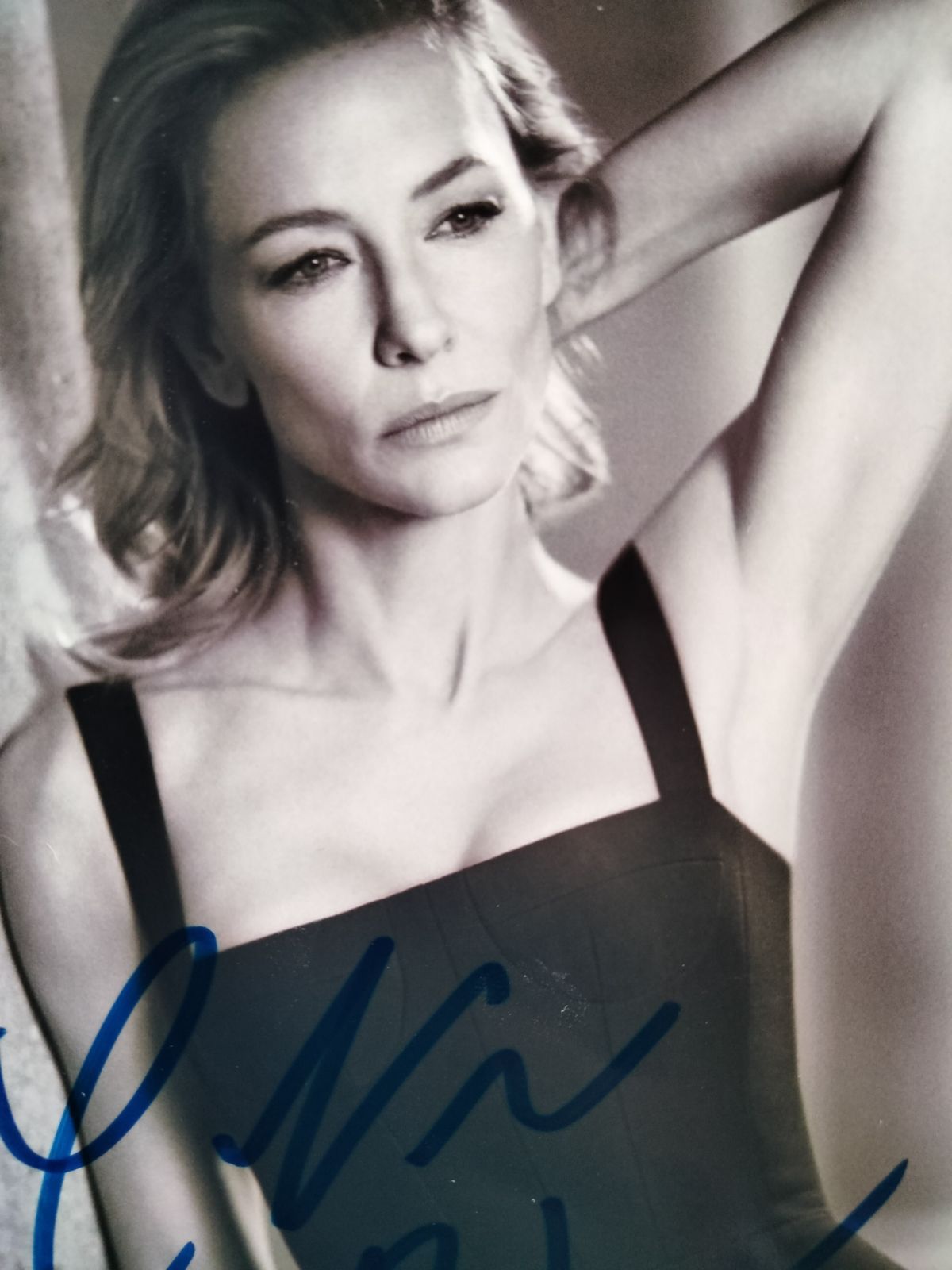 ケイト・ブランシェット直筆サイン入り2Lサイズ写真…Cate Blanchett