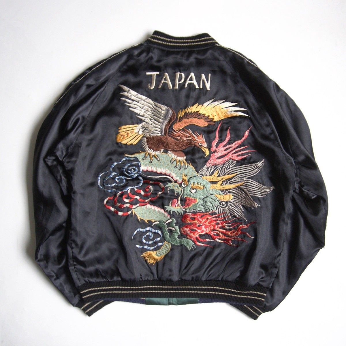 美品 テーラー東洋 リバーシブル スカジャン M TT11283 テーラー東洋 和柄 スカジャン 鷹 龍 WILD CHILD スカル メンズ