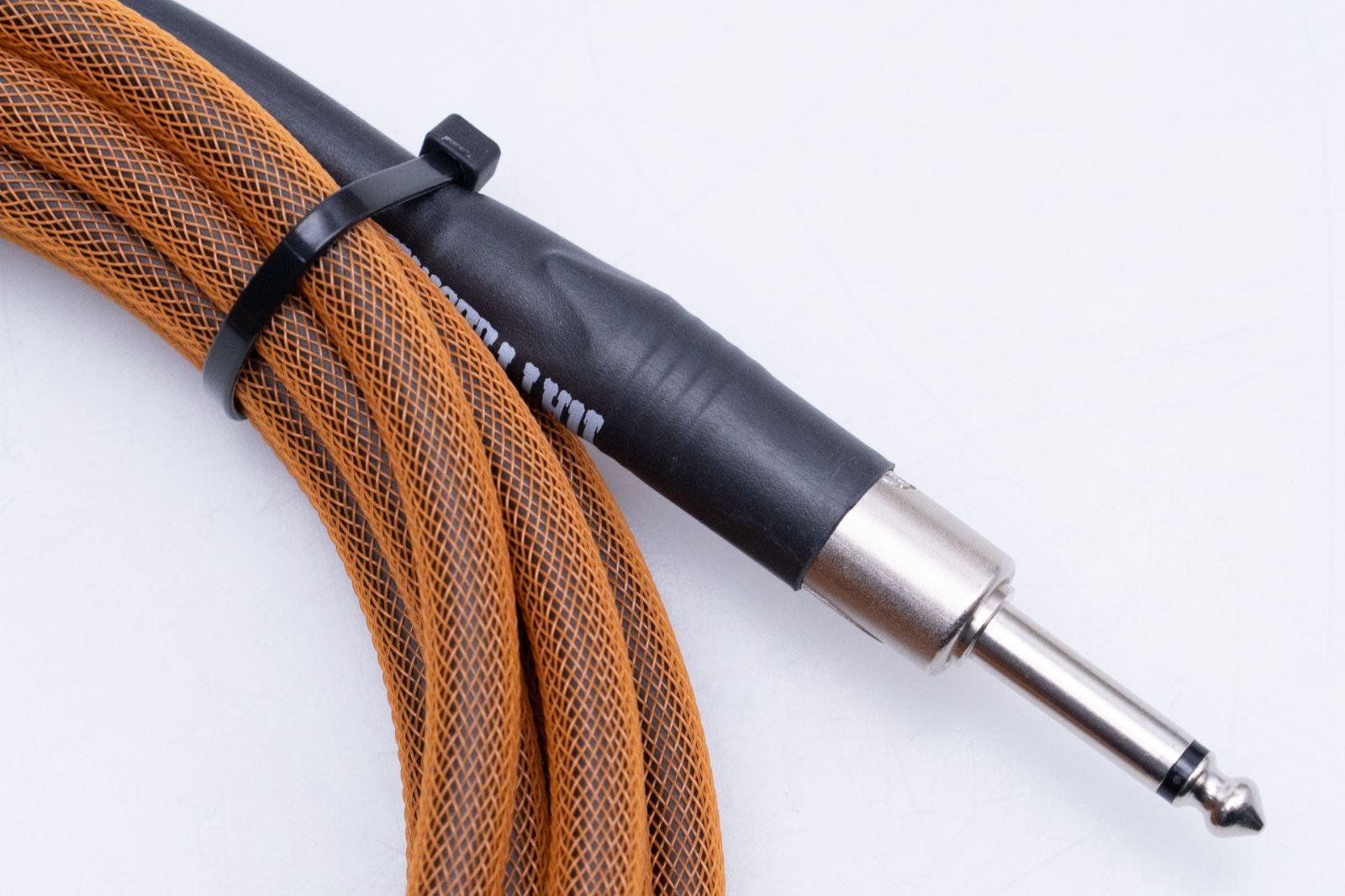 Cable |