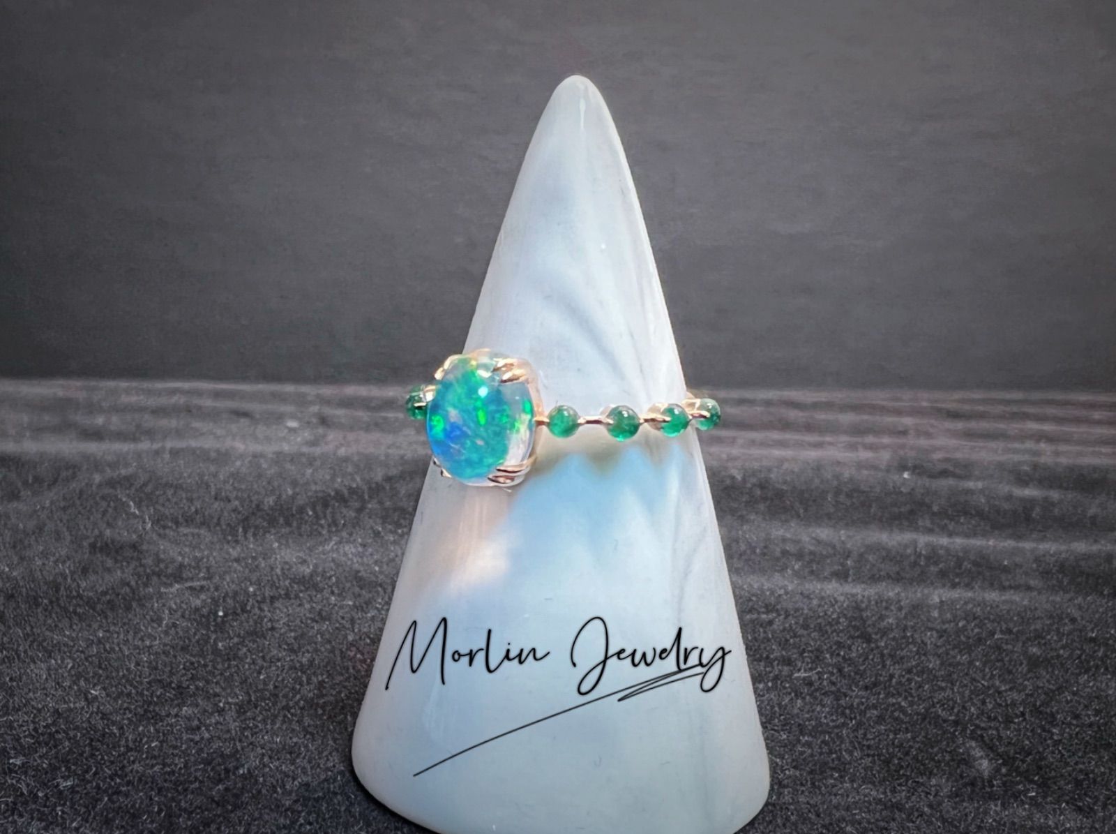 Morlin Jewelryオリジナル天然ホワイトオパールとパールのリング18k