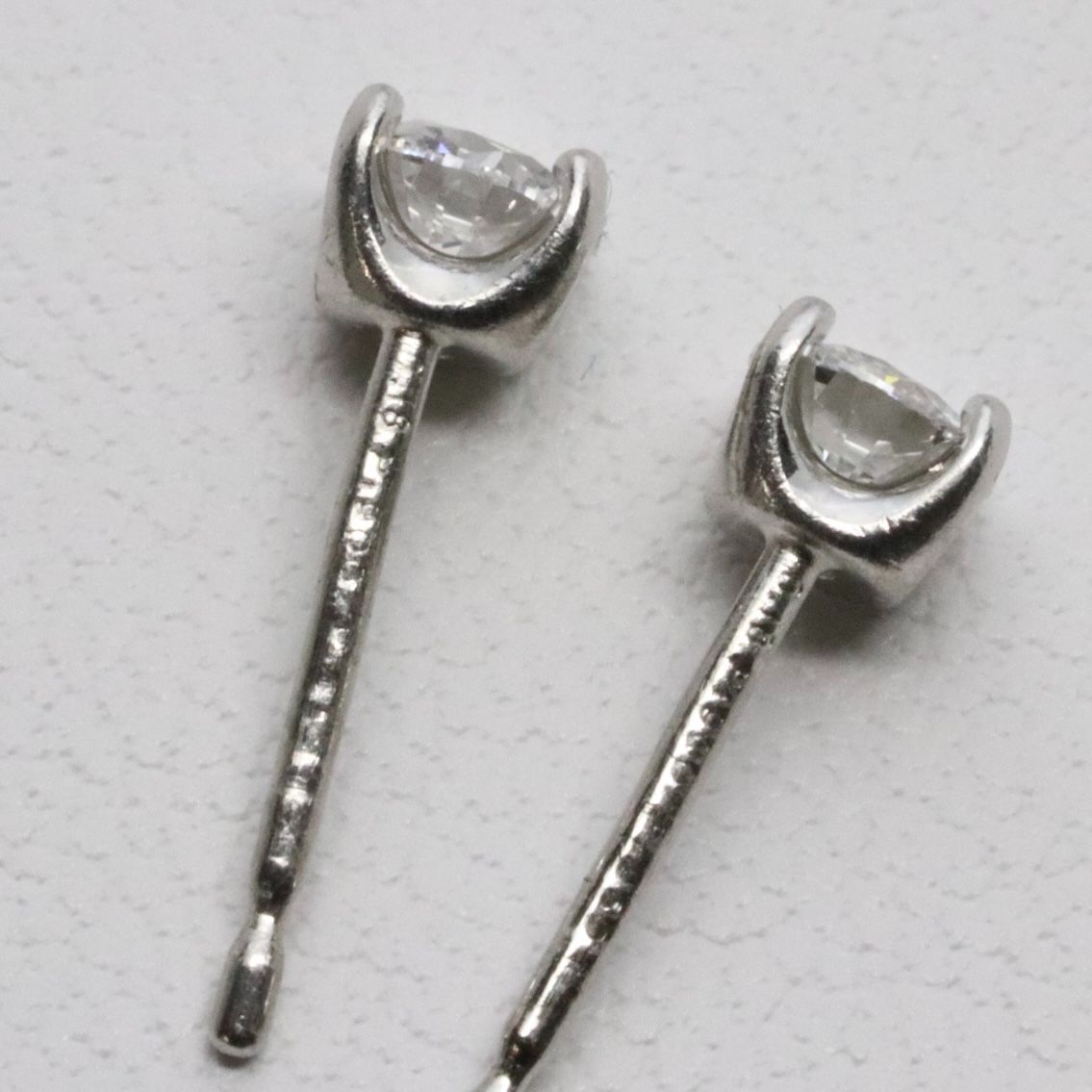 ヴァンドーム青山 Pt950 ダイヤモンド 0.36ct キャトル 一粒