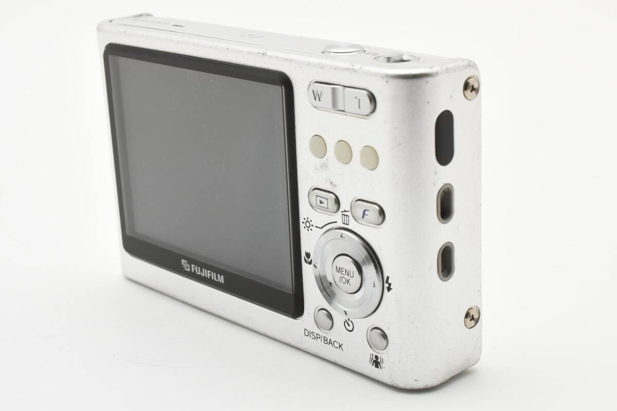 【動作品】FUJIFILM FINEPIX Z3 コンパクトデジタルカメラ Amazon | FUJIFILM デジタルカメラ FinePix Z3 シルバー
