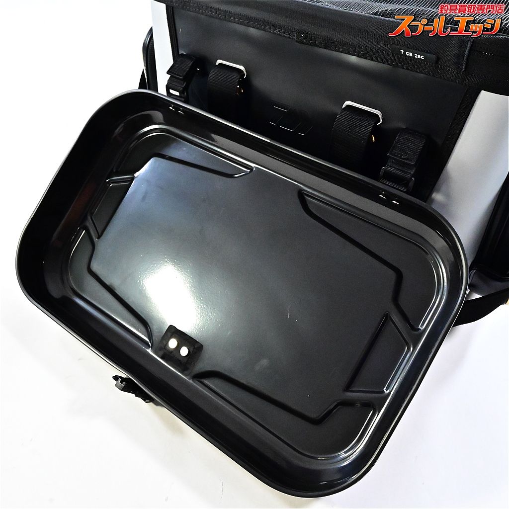 ダイワ (Daiwa) プロバイザー クールバッグ 38（C）シルバー ダイワ