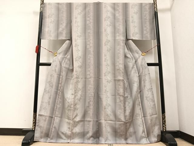 平和屋着物○結城紬 飛び亀甲柄 蔦の葉間道 正絹 逸品 未使用