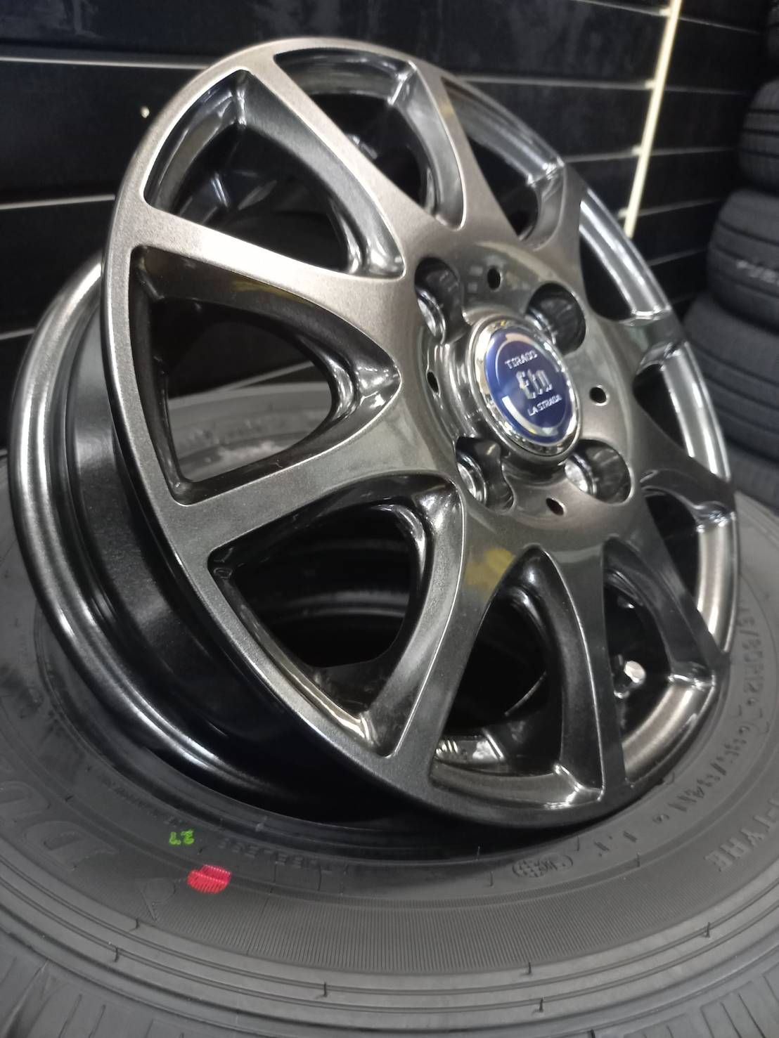 ラジアルタイヤ