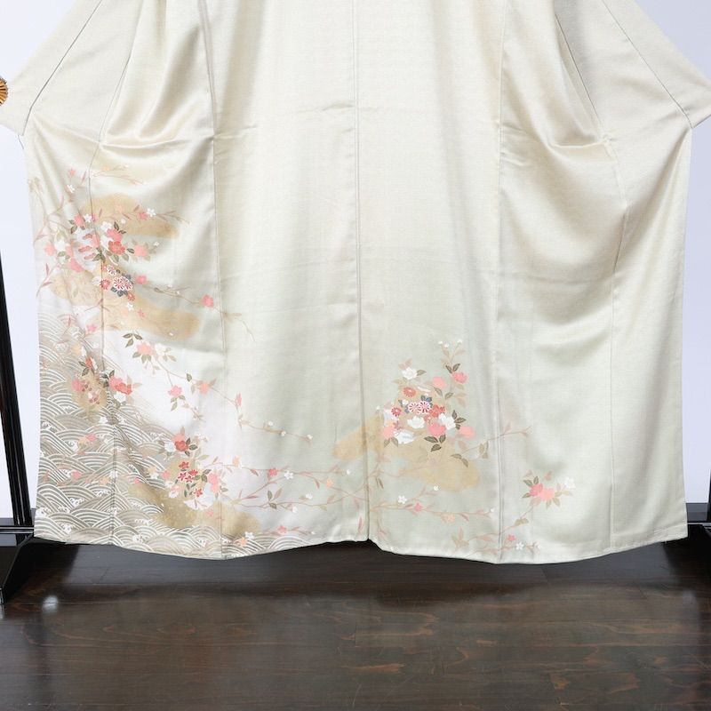 訪問着　新品未使用品　ひわ　珊瑚朱　グリーン　ゴールド　白　花　雪輪　波　京友禅　B836 訪問着 新品未使用品 ひわ 珊瑚朱 グリーン ゴールド 白 花 雪輪 波 京