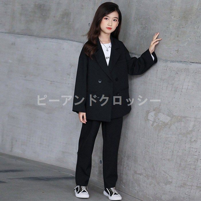 女の子