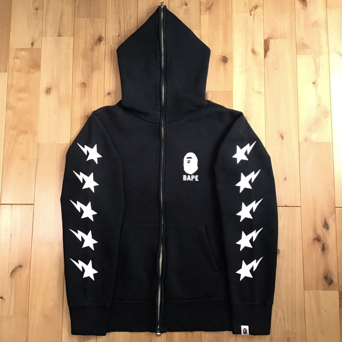 12,480円A BATHING APE 黒　スターパーカー　専用