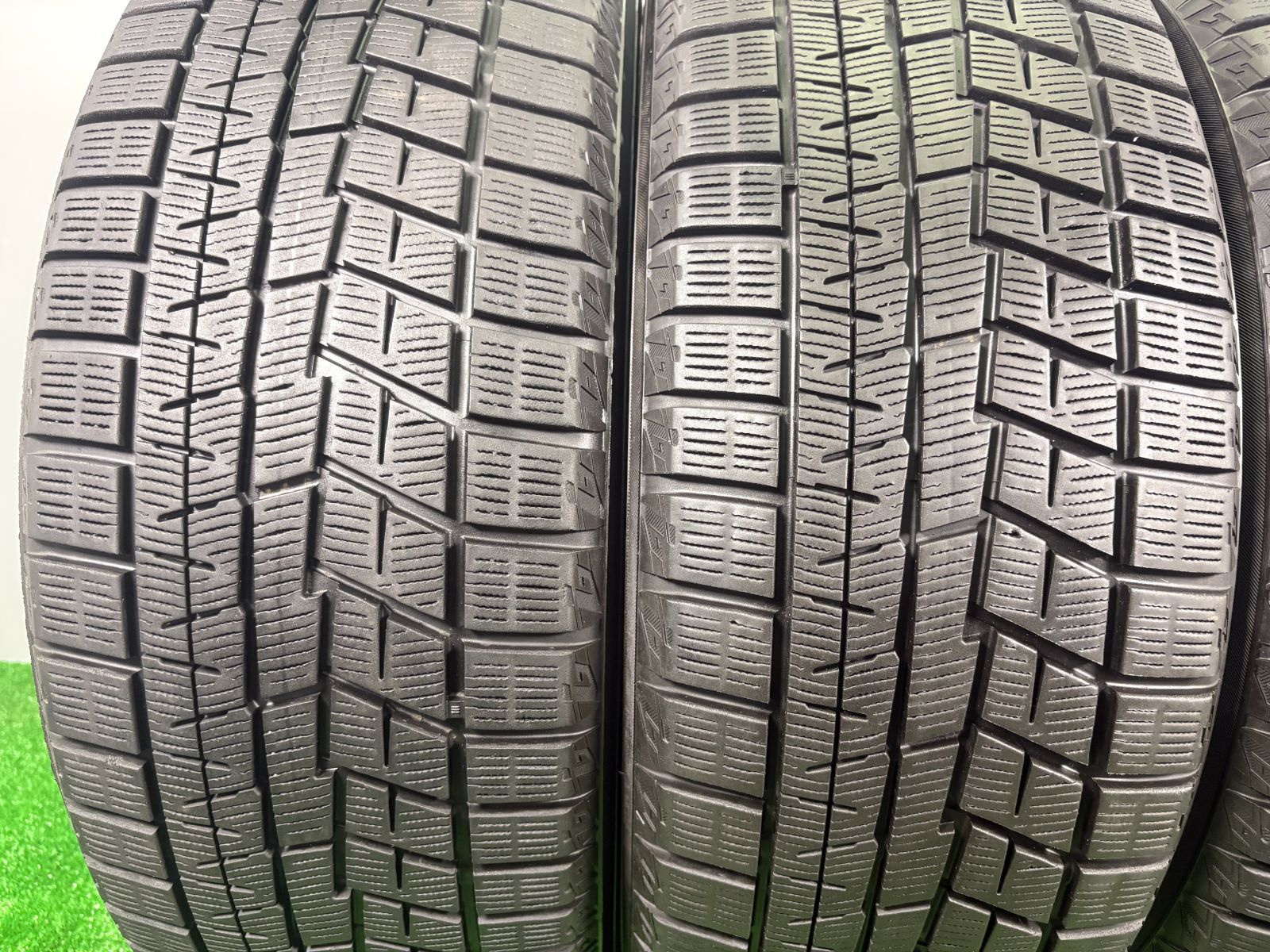 225 55R17 ヨコハマ IG60 製 4本 冬タイヤ スタッドレス TA622