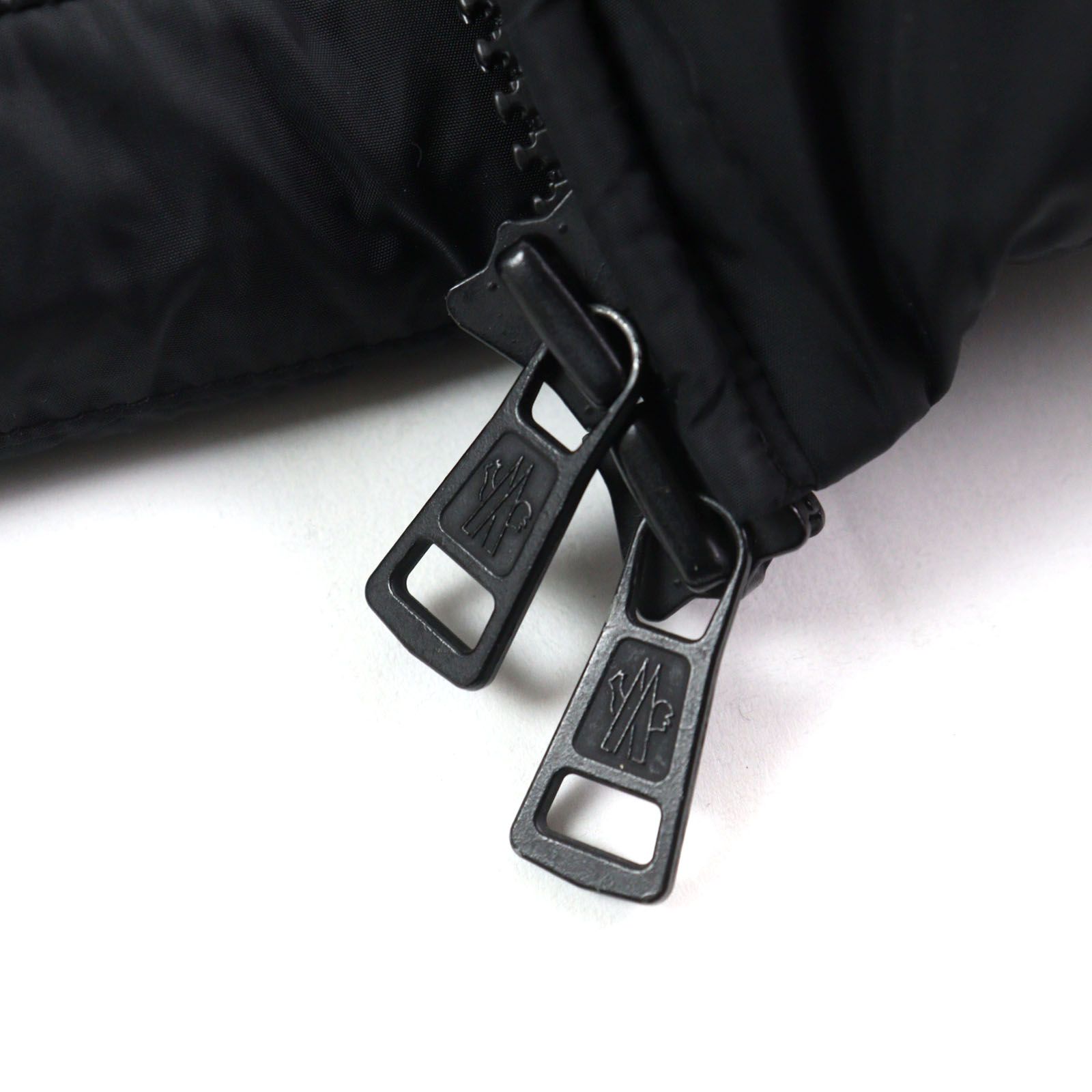 極美品○MONCLER モンクレール 20-21AW MONTCLA モンクラ ロゴ
