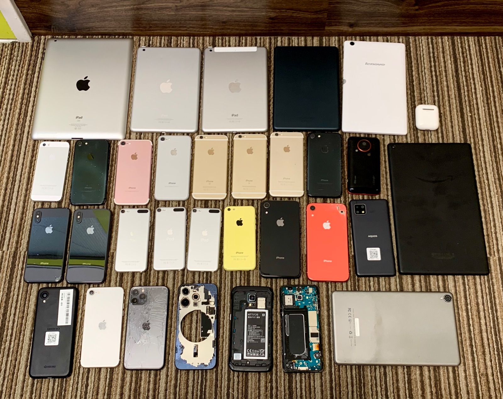 ジャンク】 まとめ売り 17台 Apple iPhone 4 4s 5 5s 5c SE 6 動作