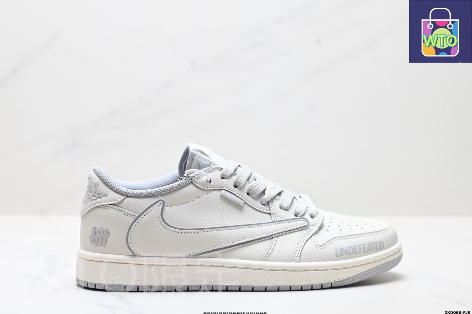 トラビス スコット x エア ジョーダン 1 ” リバース モカ AJ1 TS ライトニング コラボ リバースフック ローカルチャー バスケットボールシューズ