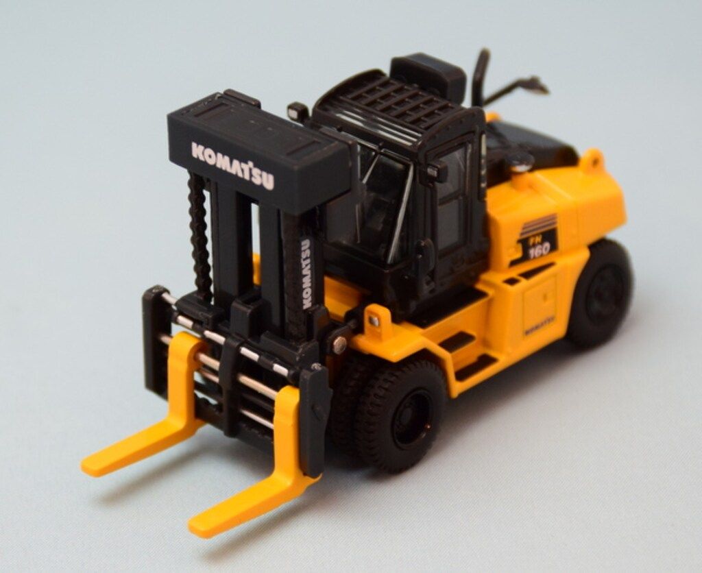 KOMATSU 1/87 コマツオリジナルミニチュア FH160-1 FORKLIFT - メルカリ