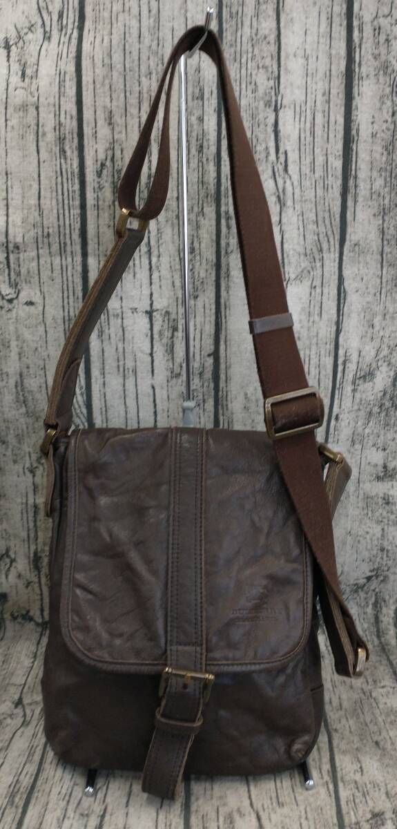 Burberry Black Label ブラウン レザー ショルダーバッグ 楽天市場