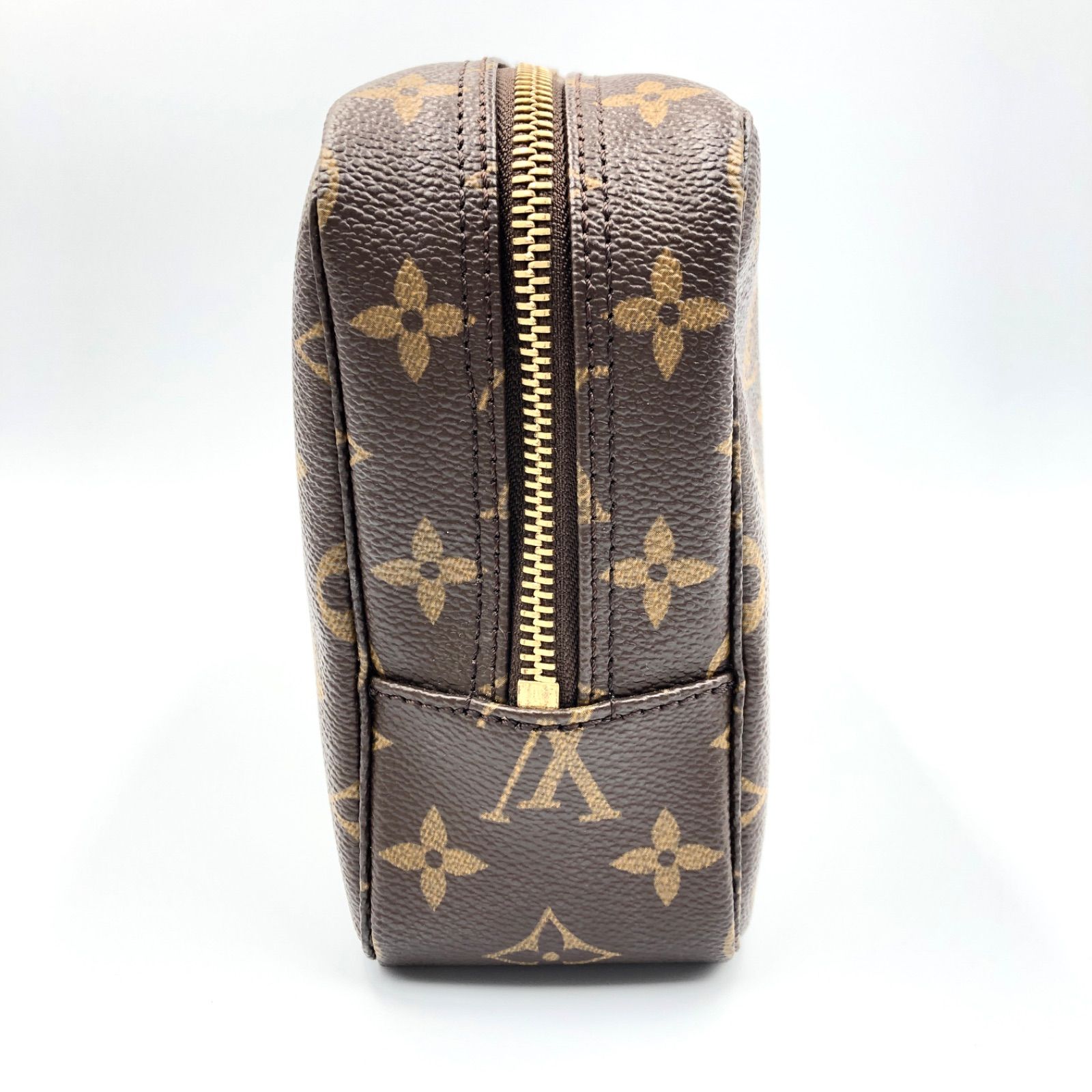 Louis Vuitton ルイヴィトン トゥルース トワレット23 ポーチ