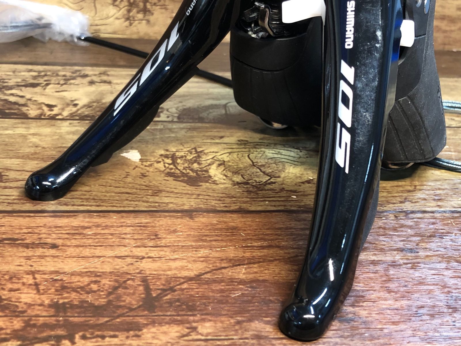 Shimano 105 ST-R7120-R 新品未使用 シマノ 105 ST-R7120-R 油圧ブレーキ STIレバー 右レバーのみ