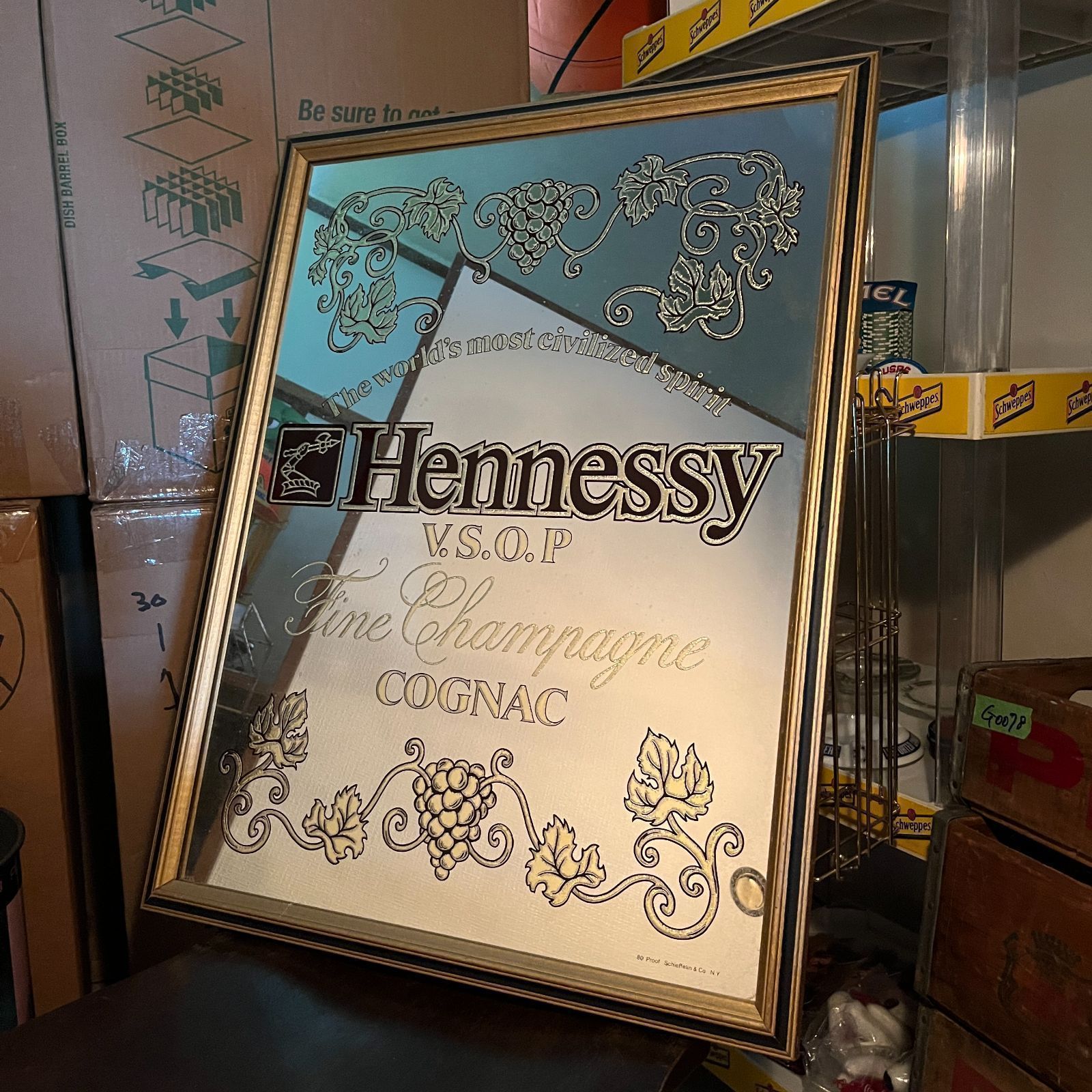 パブミラー】希少！  Hennessy (ヘネシー ウイスキー) VSOP COGNAC  バーミラー 壁掛けミラー 鏡 ゴールド - メルカリ