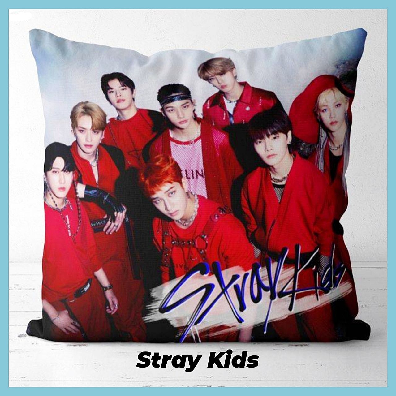 StrayKidsクッションカバー - メルカリ
