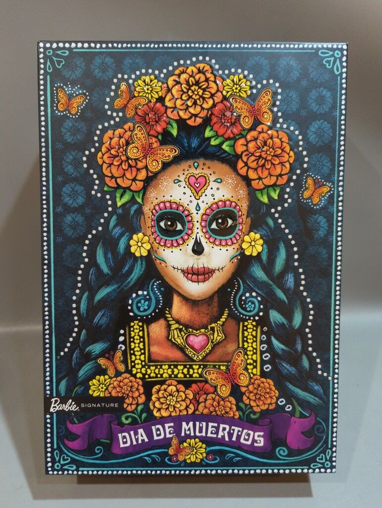 マテル バービーシグネチャー Dia de Muertos FXD52