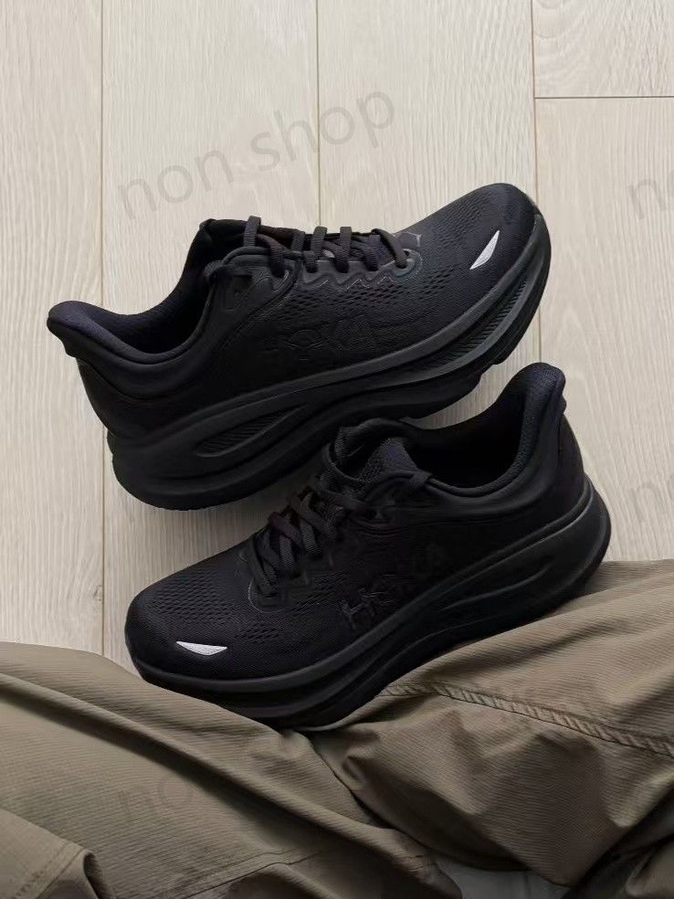 激安！特価品 BONDI W HOKA 新品未使用 9 ランニング X ロケット ホカ X 靴