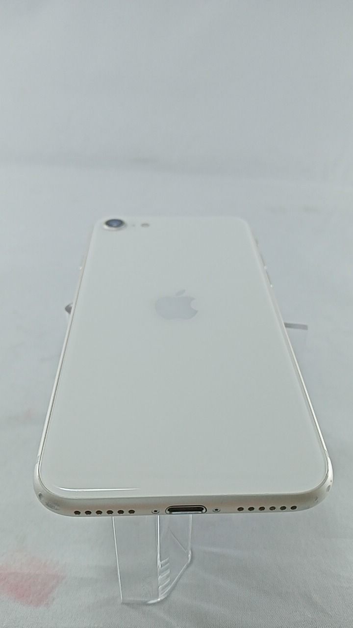 動作確認済！ iPhoneSE第三世代 A2782 64GB 本体 ホワイト SIMフリー 