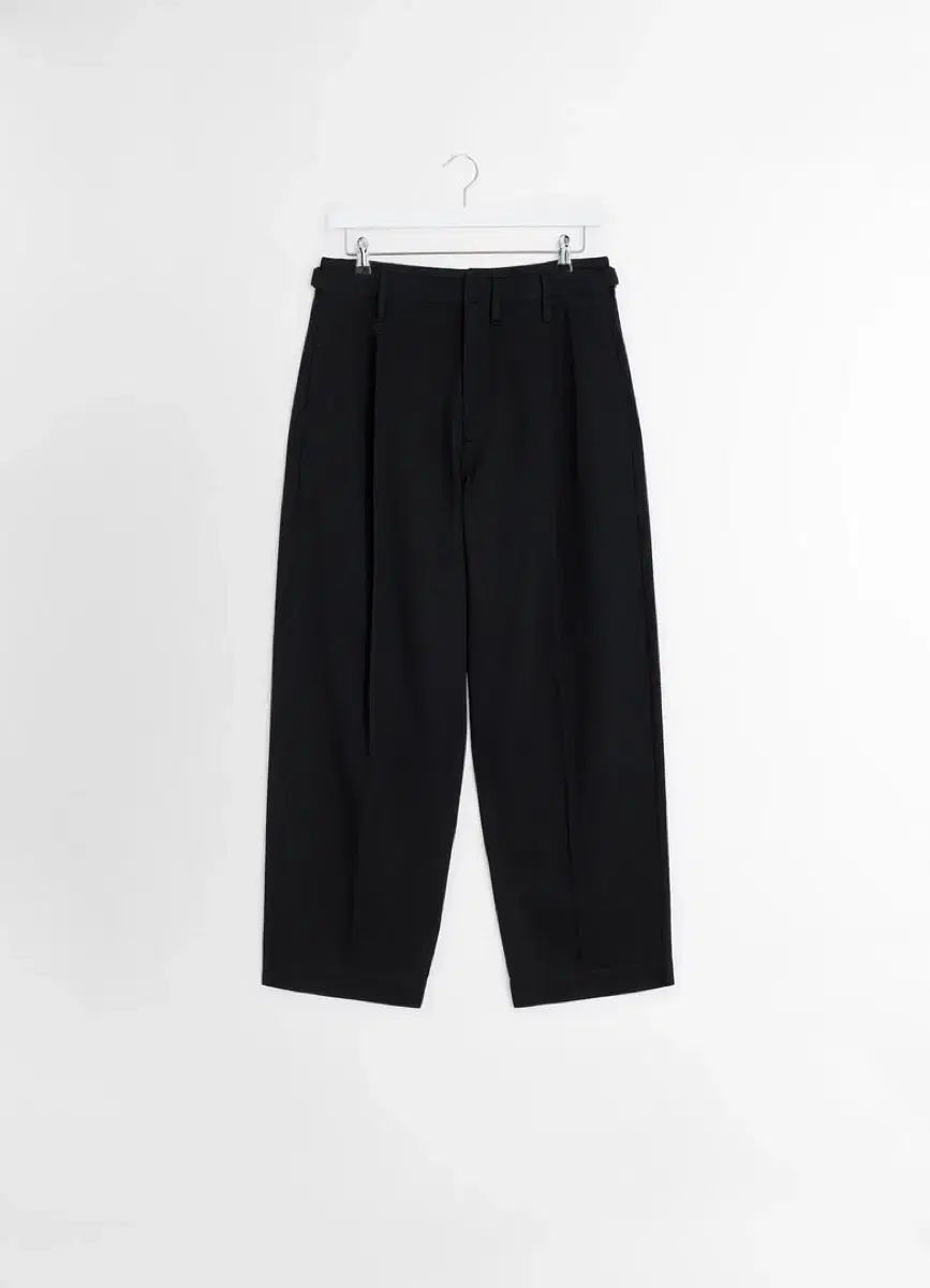 46 | 25SS LEMAIRE ルメール プリーツ コットン パンツ 黒
