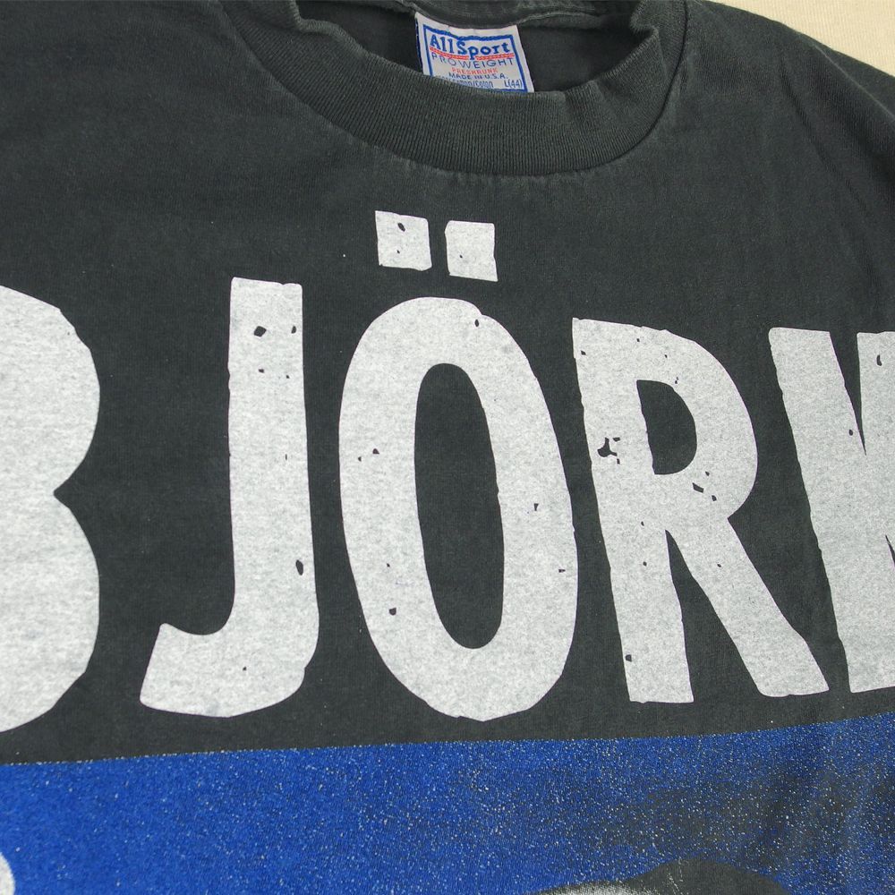 ビョーク　ワールドツアーTシャツ bjork ビョーク ツアーtシャツ ヒヨコ - メルカリ