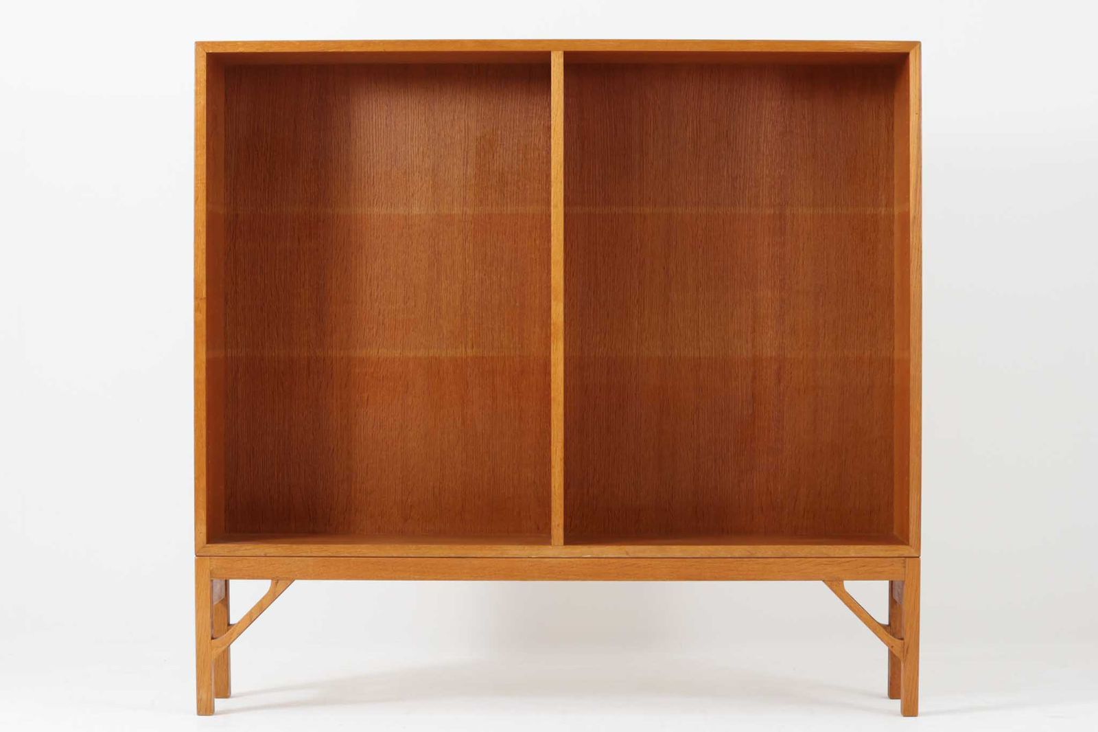 Borge Mogensen(ボーエ・モーエンセン) スモールブックシェルフ オーク