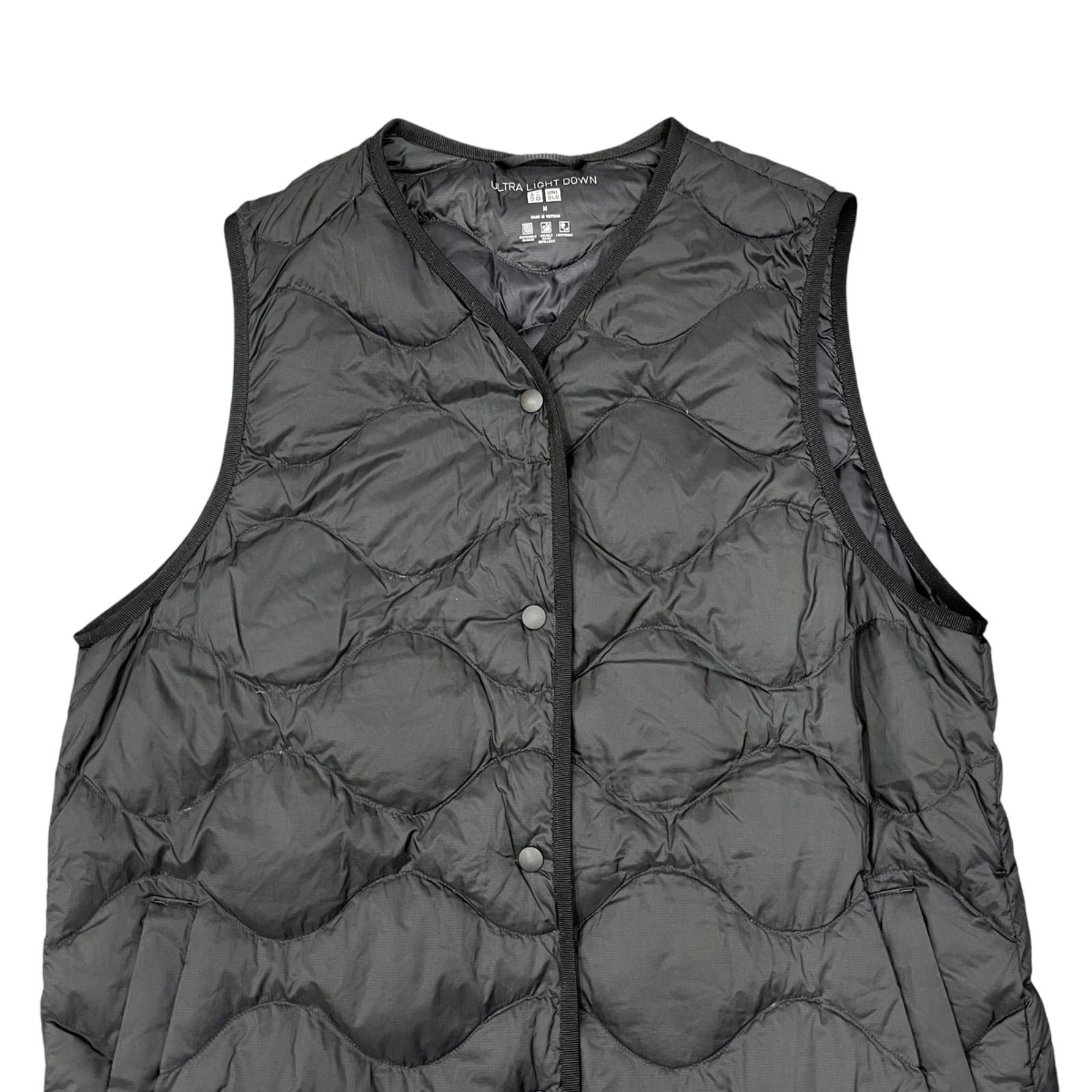 新品タグ付　UNIQLO C ダウンクロップドベスト 黒 M ユニクロシー ユニクロ公式 | ダウンクロップドベスト