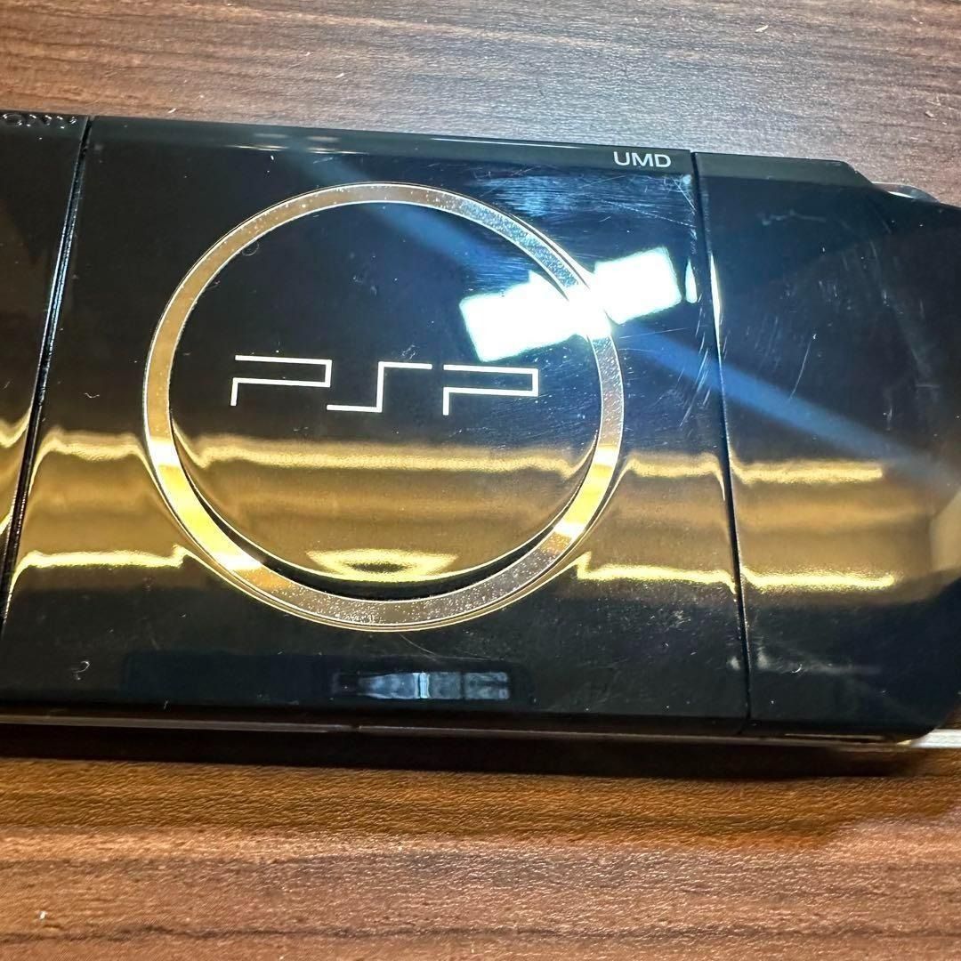 ピアノブラック